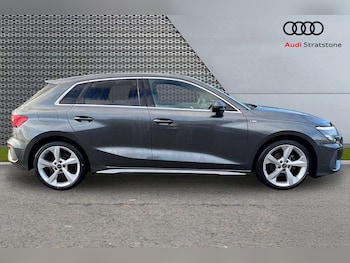 Used Audi A3 2023 for sale - 77112445: Photo