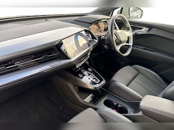 Used Audi Q4 e-tron 2022 for sale - 76088050: Photo 2