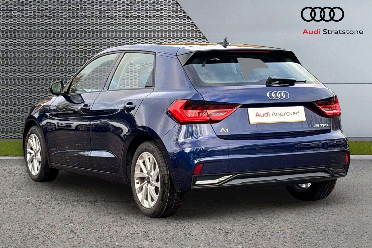 Used Audi A1 2023 for sale - 76435761: Photo 3