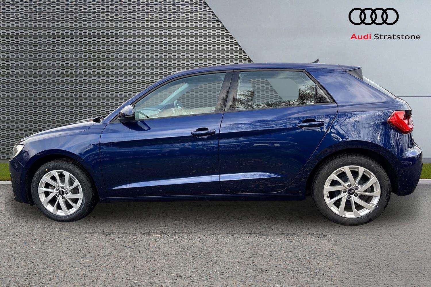 Used Audi A1 2023 for sale - 76435761: Photo 8