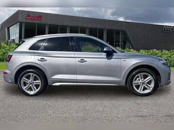 Used Audi Q5 2022 for sale - 77206322: Photo