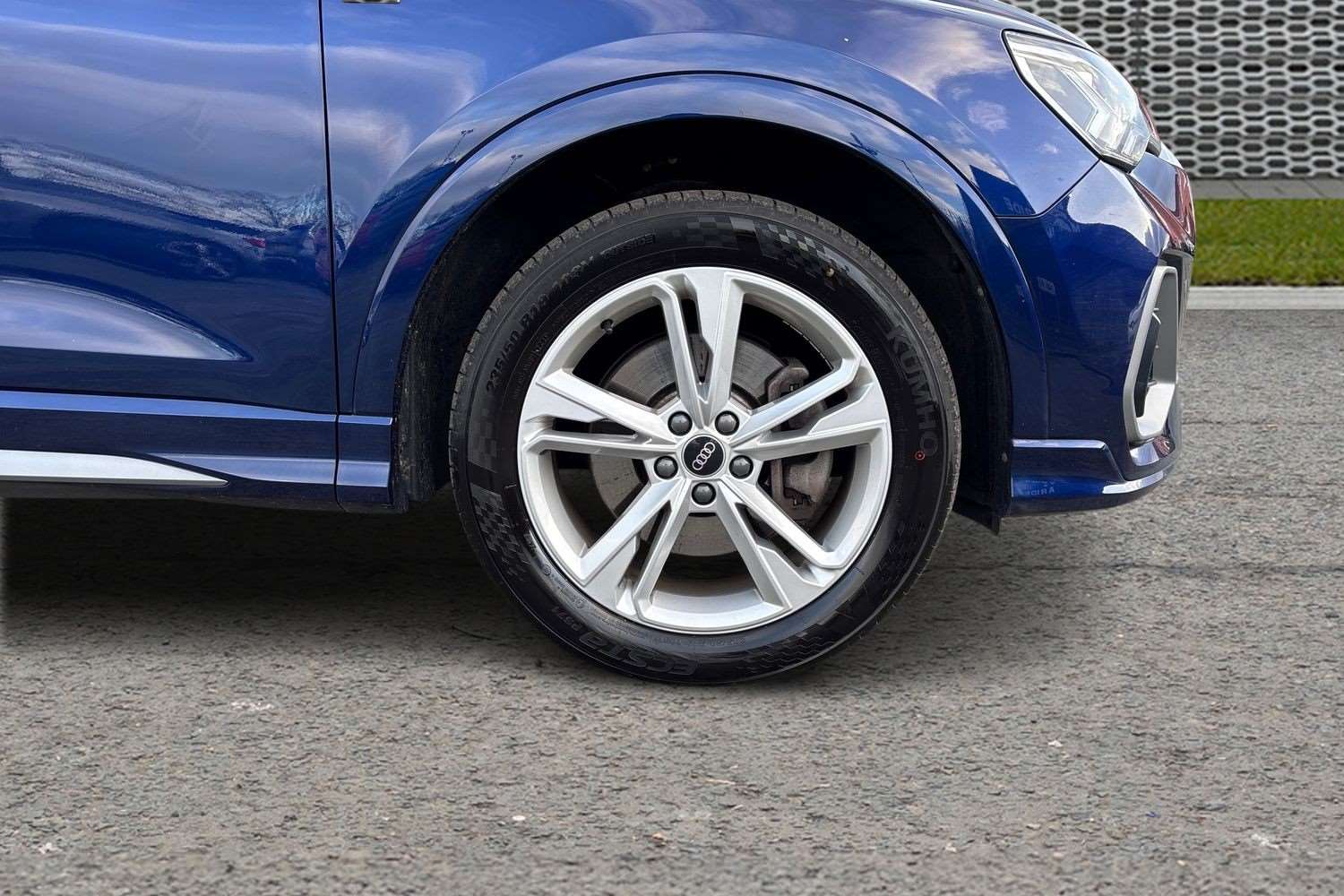 Used Audi Q3 for sale - 77361284: Photo 5