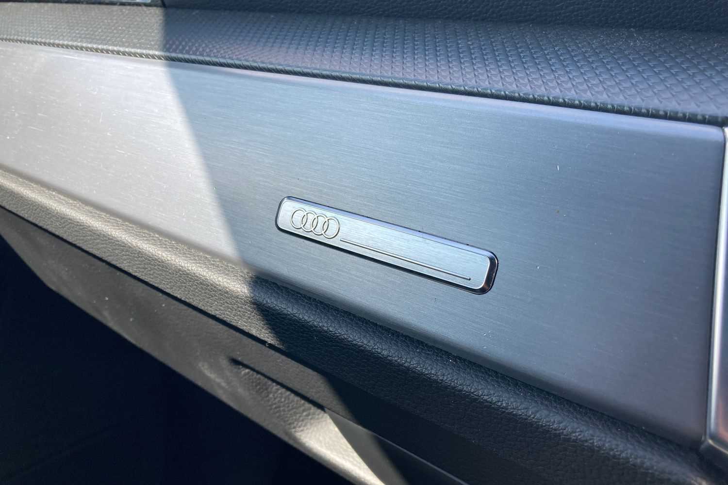 Vehicle 33