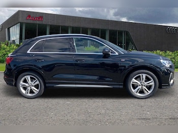 Used Audi Q3 2021 for sale - 75435072: Photo