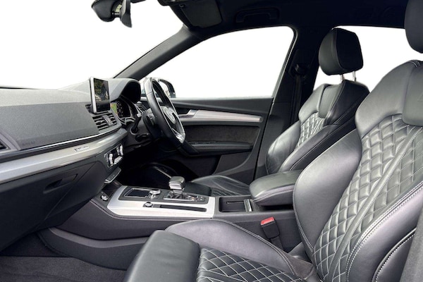 Used Audi Q5 2020 for sale - 76126003: Photo 21
