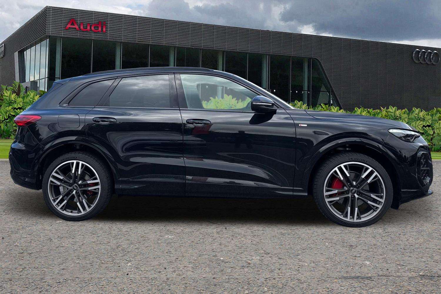 Used Audi Q5 2025 for sale - 76176919: Photo 4