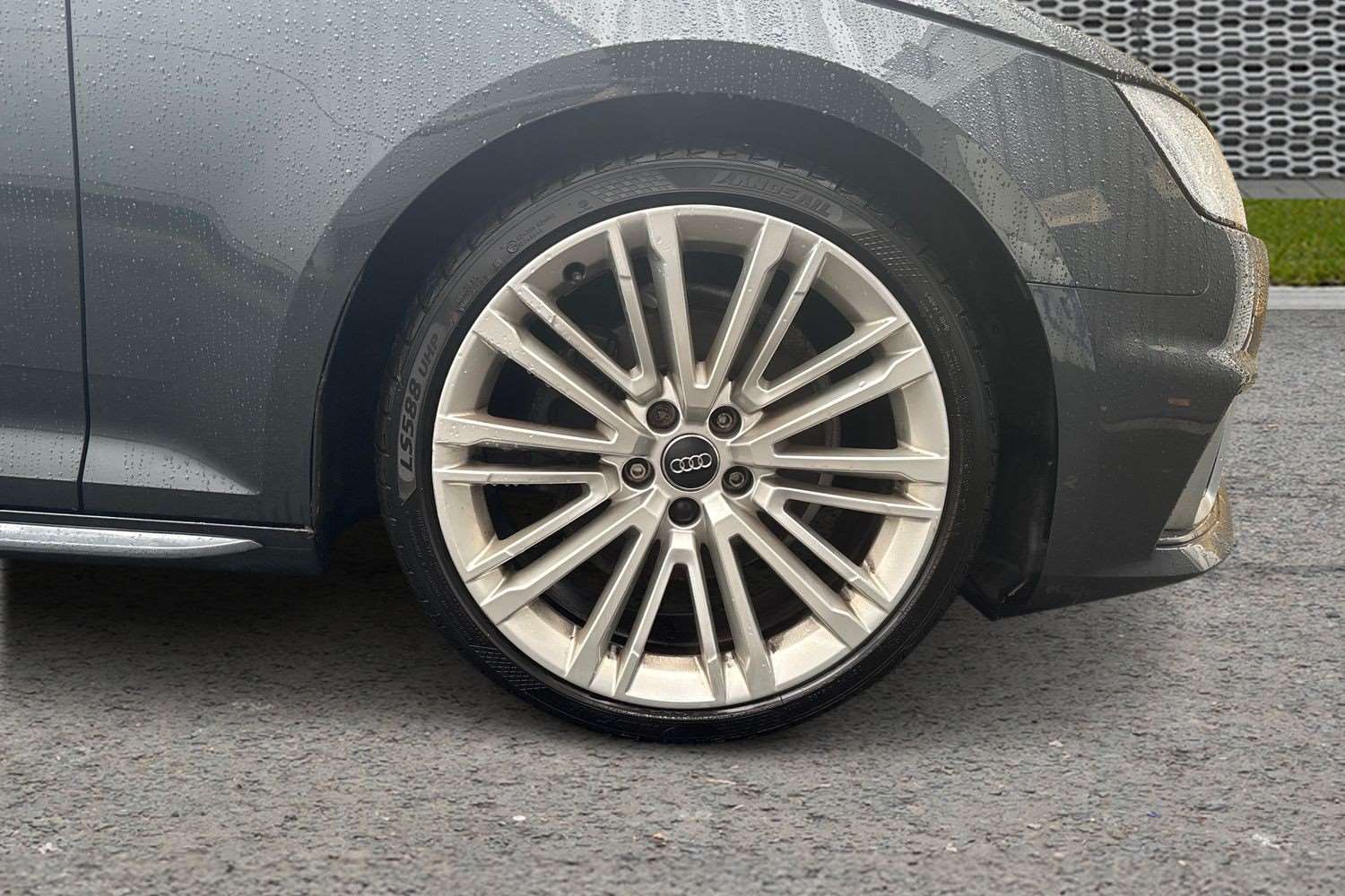 Used Audi A4 2019 for sale - 77373716: Photo 5