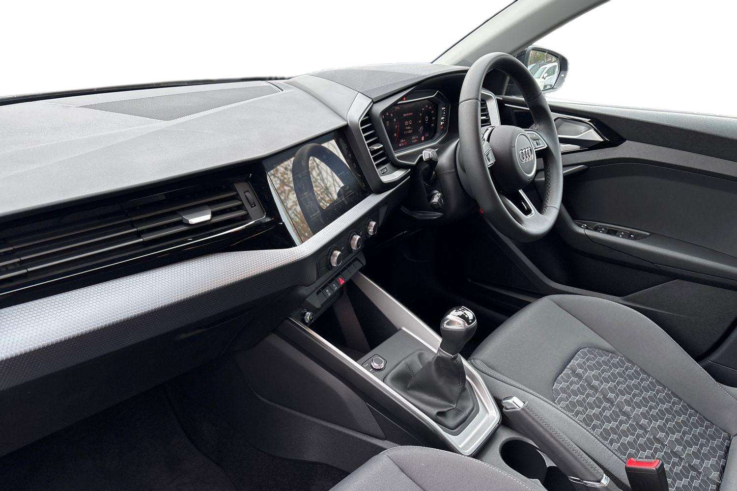 Used Audi A1 2025 for sale - 77112405: Photo 2