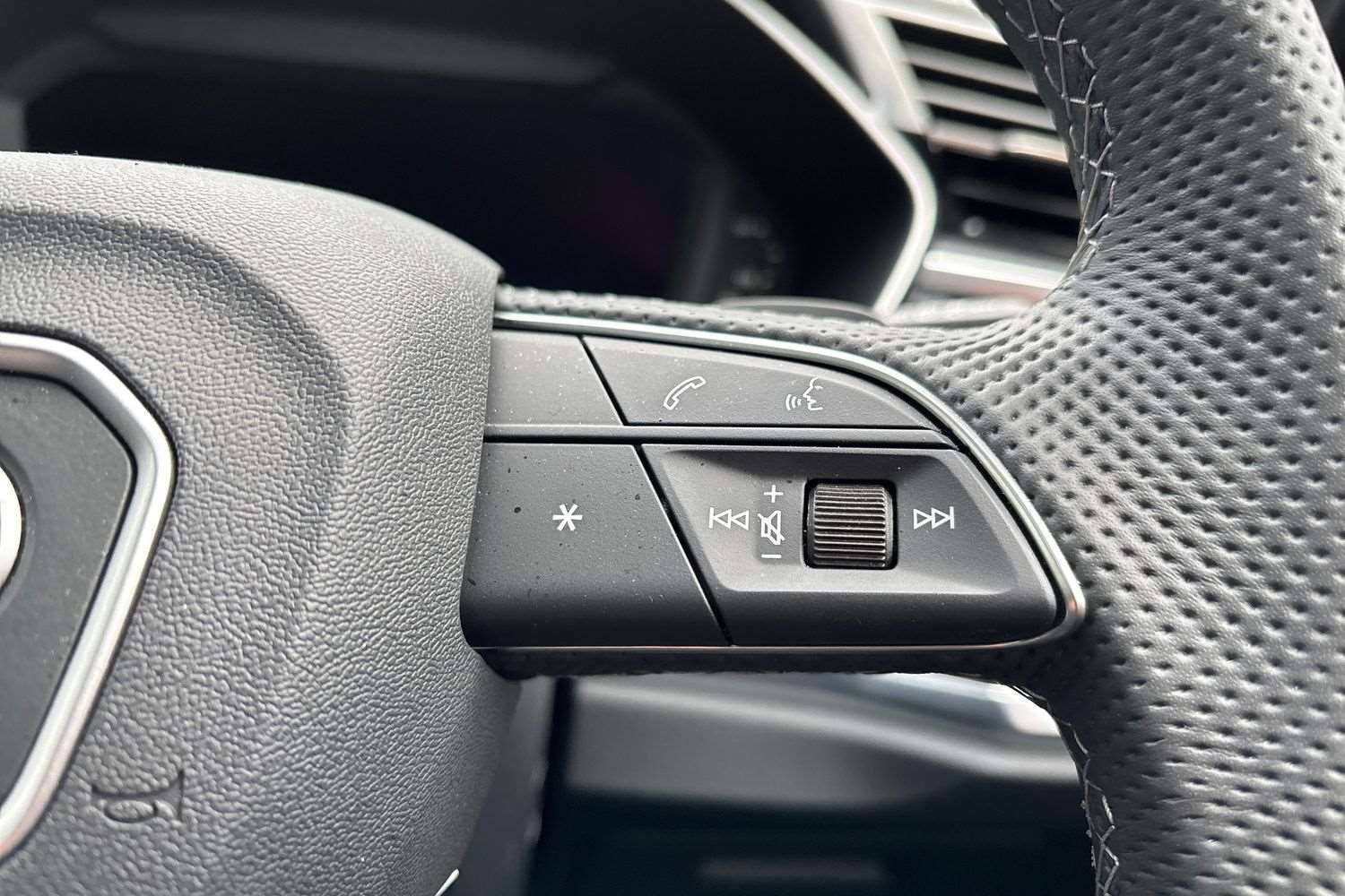 Used Audi Q3 2025 for sale - 77674792: Photo 17