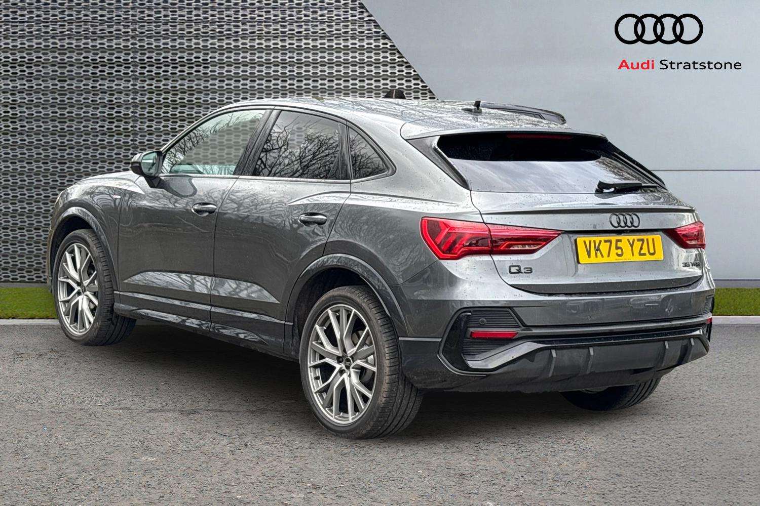 Used Audi Q3 2025 for sale - 77674792: Photo 3
