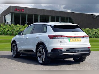 Used Audi Q4 e-tron 2024 for sale - 75086518: Photo