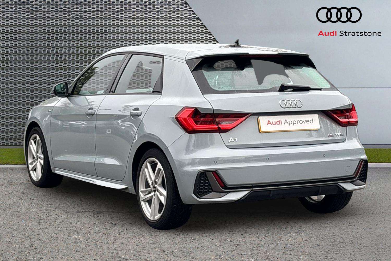 Used Audi A1 2022 for sale - 76141872: Photo 3