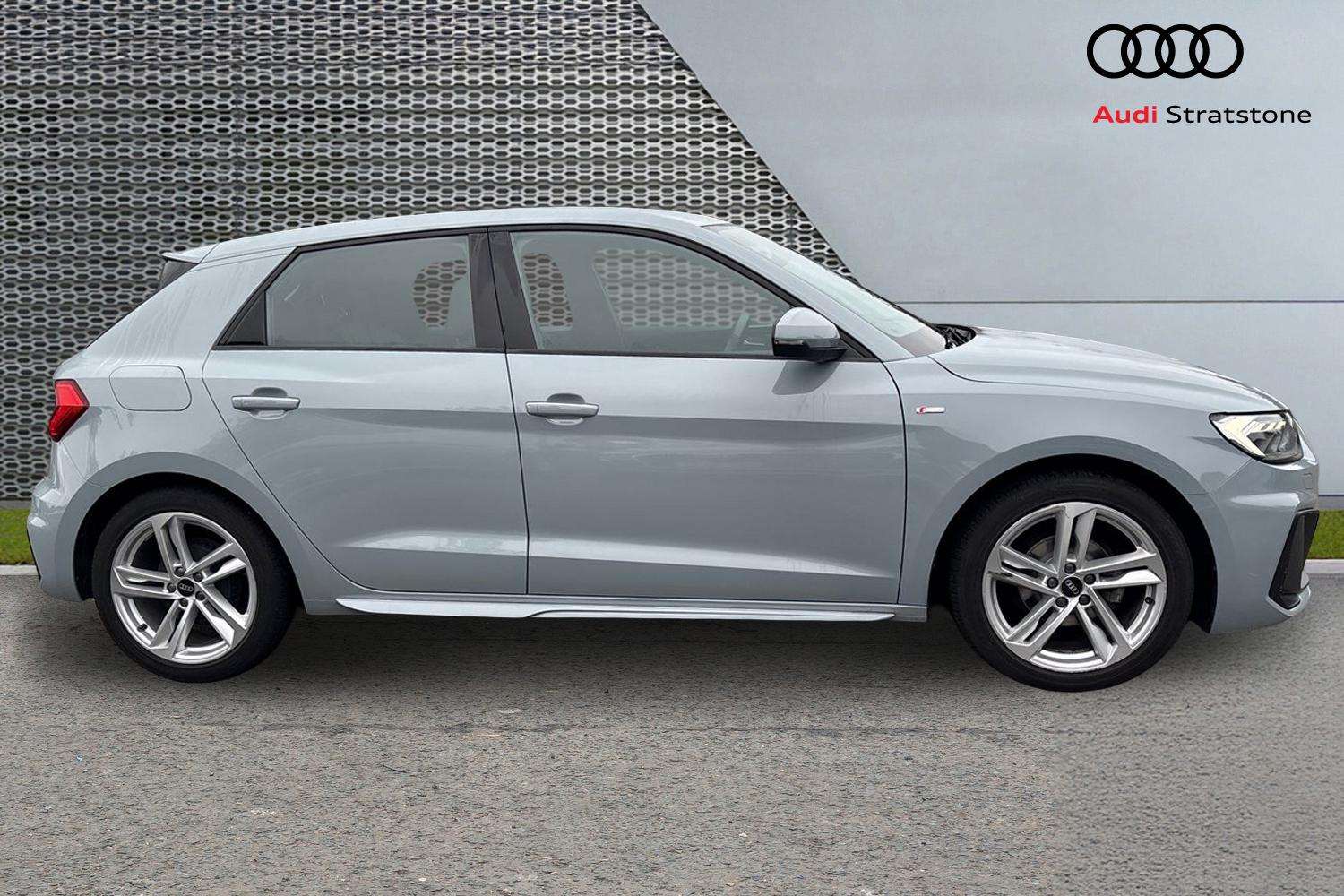 Used Audi A1 2022 for sale - 76141872: Photo 4