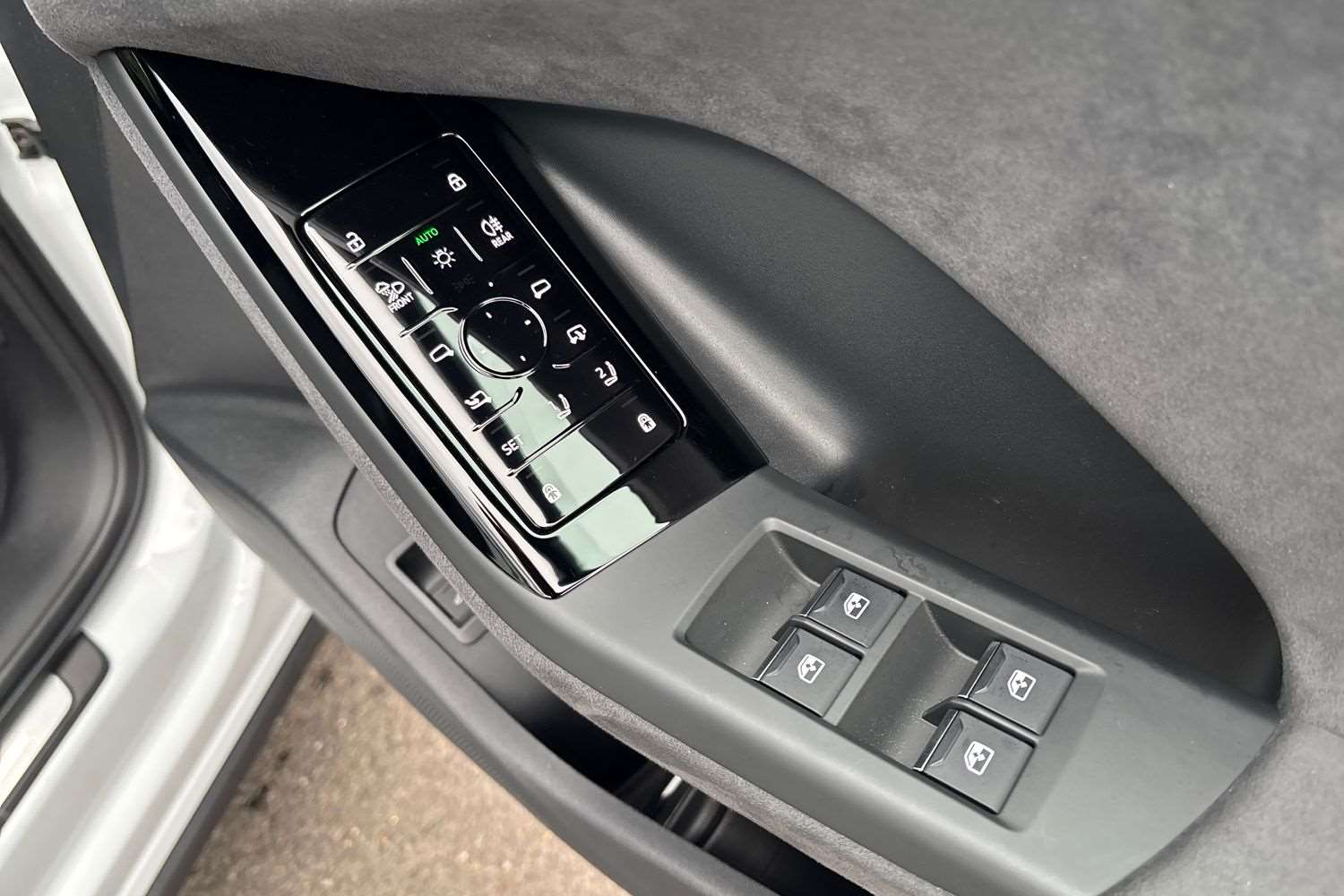 Used Audi Q6 e-tron 2025 for sale - 76100633: Photo 14