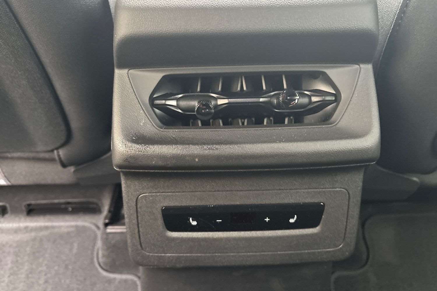 Used Audi Q6 e-tron 2025 for sale - 76100633: Photo 23