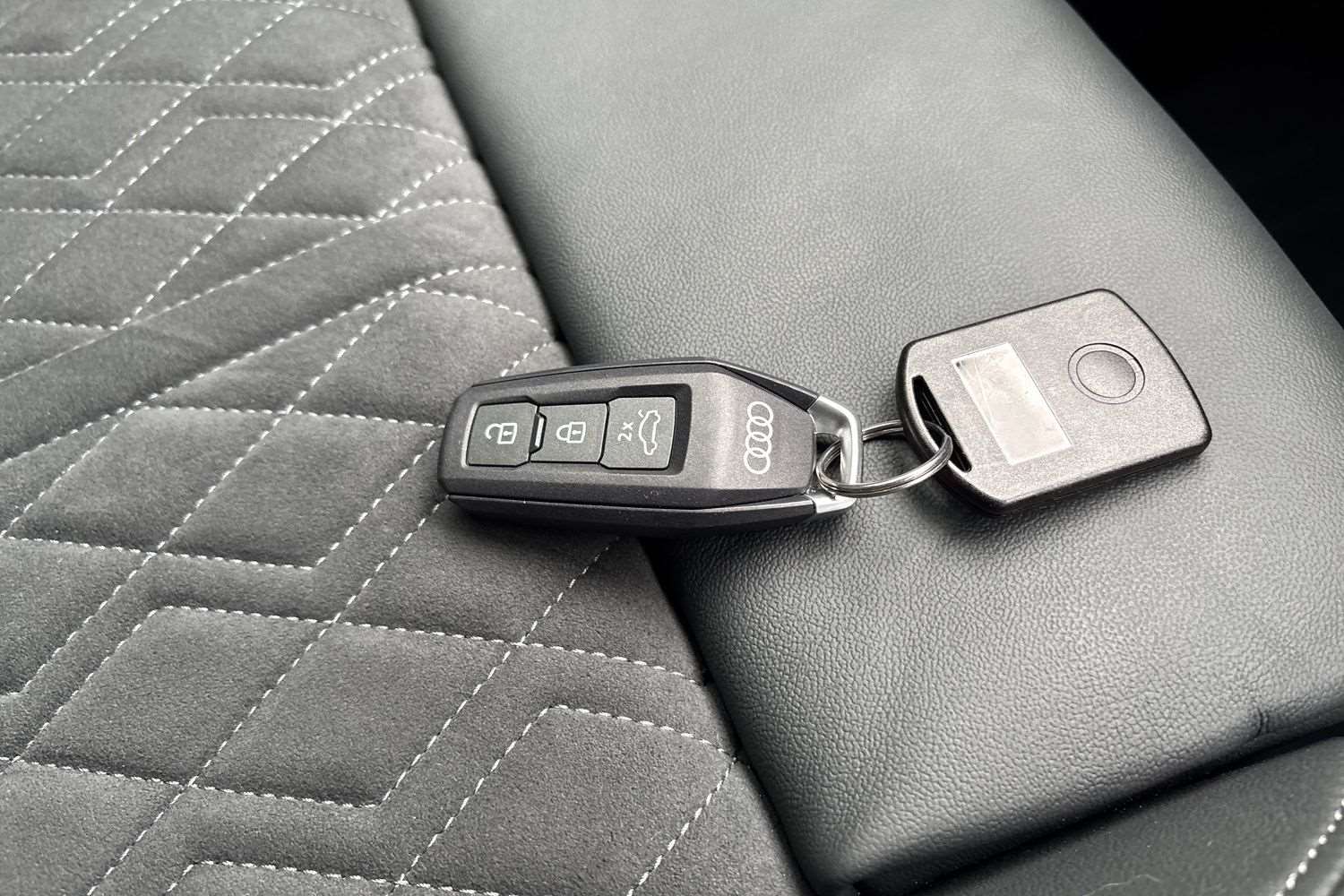 Used Audi Q6 e-tron 2025 for sale - 76100633: Photo 25