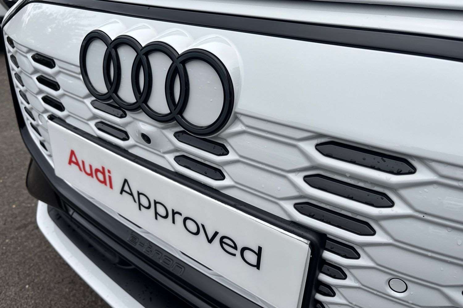 Used Audi Q6 e-tron 2025 for sale - 76100633: Photo 33