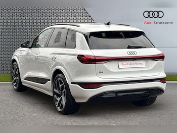 Used Audi Q6 e-tron 2025 for sale - 76100633: Photo