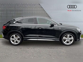 Used Audi Q3 2022 for sale - 77401701: Photo
