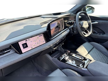 Used Audi Q6 e-tron 2026 for sale - 79190055: Photo