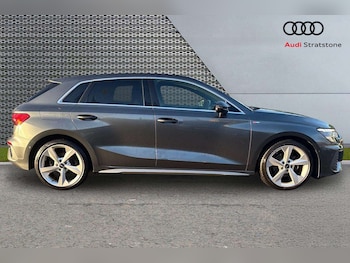 Used Audi A3 2022 for sale - 76705108: Photo