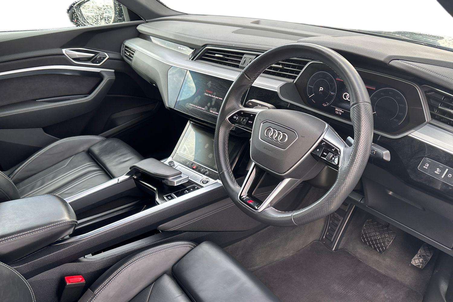 Used Audi e-tron 2022 for sale - 77316470: Photo 6
