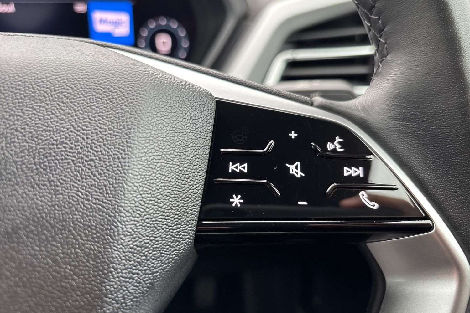 Used Audi Q4 e-tron 2023 for sale - 77540700: Photo 17