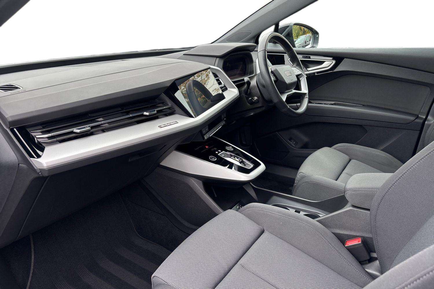 Used Audi Q4 e-tron 2023 for sale - 77540700: Photo 2