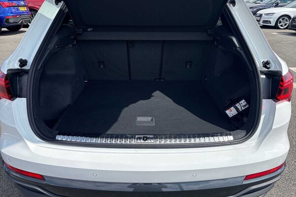 Used Audi Q3 2024 for sale - 76045279: Photo 11