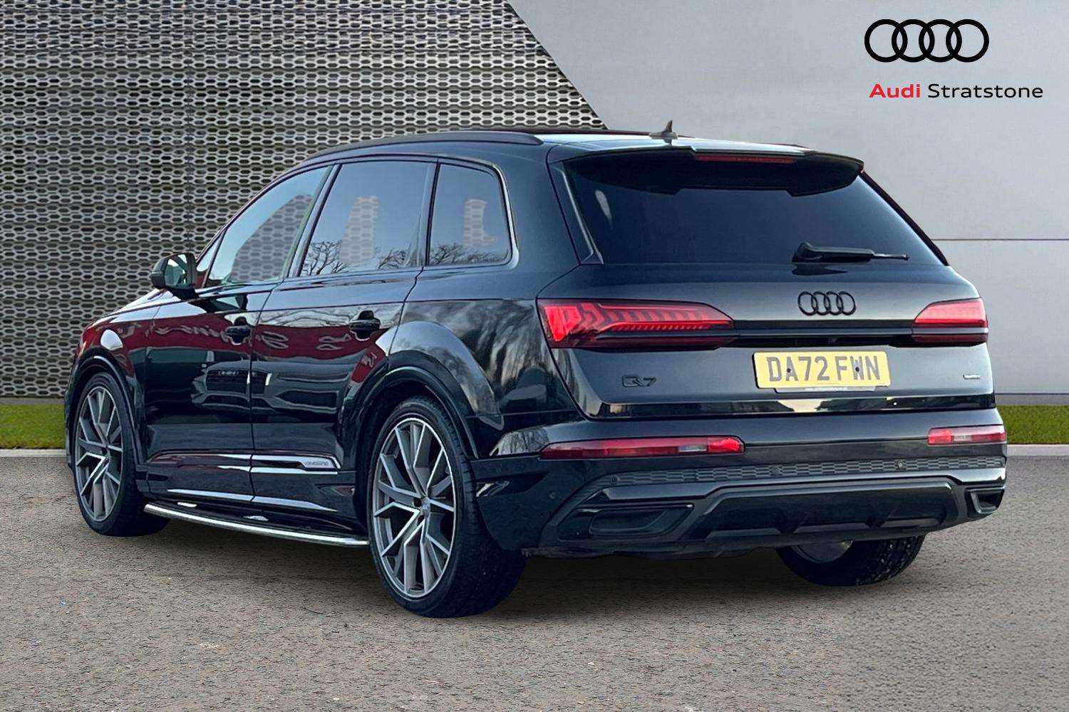 Used Audi Q7 2022 for sale - 77389777: Photo 3