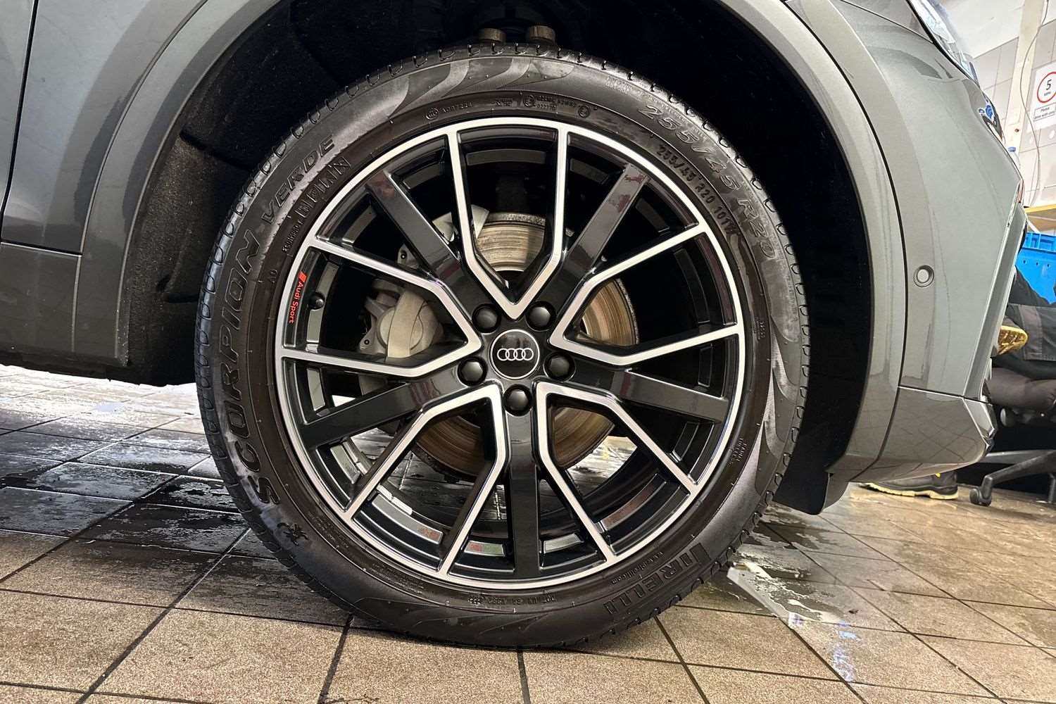 Used Audi Q5 2024 for sale - 76624623: Photo 5