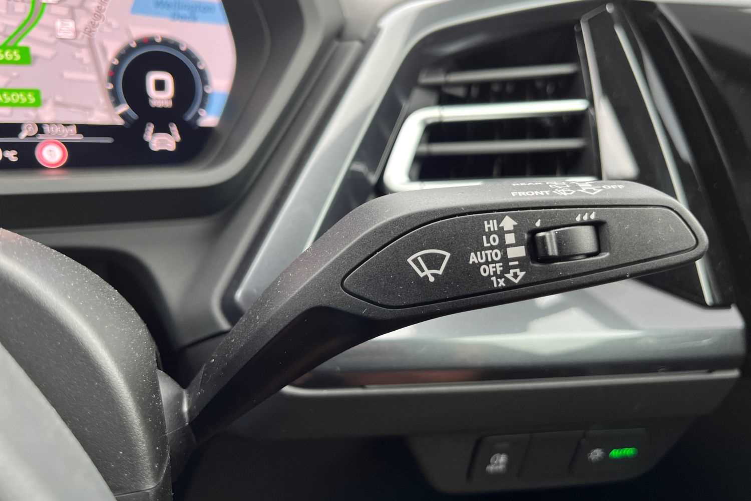 Used Audi Q4 e-tron 2025 for sale - 77698698: Photo 21