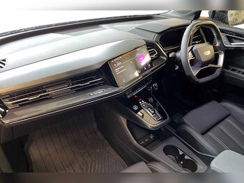 Used Audi Q4 e-tron 2025 for sale - 77698698: Photo