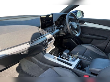 Used Audi Q5 2023 for sale - 77726719: Photo