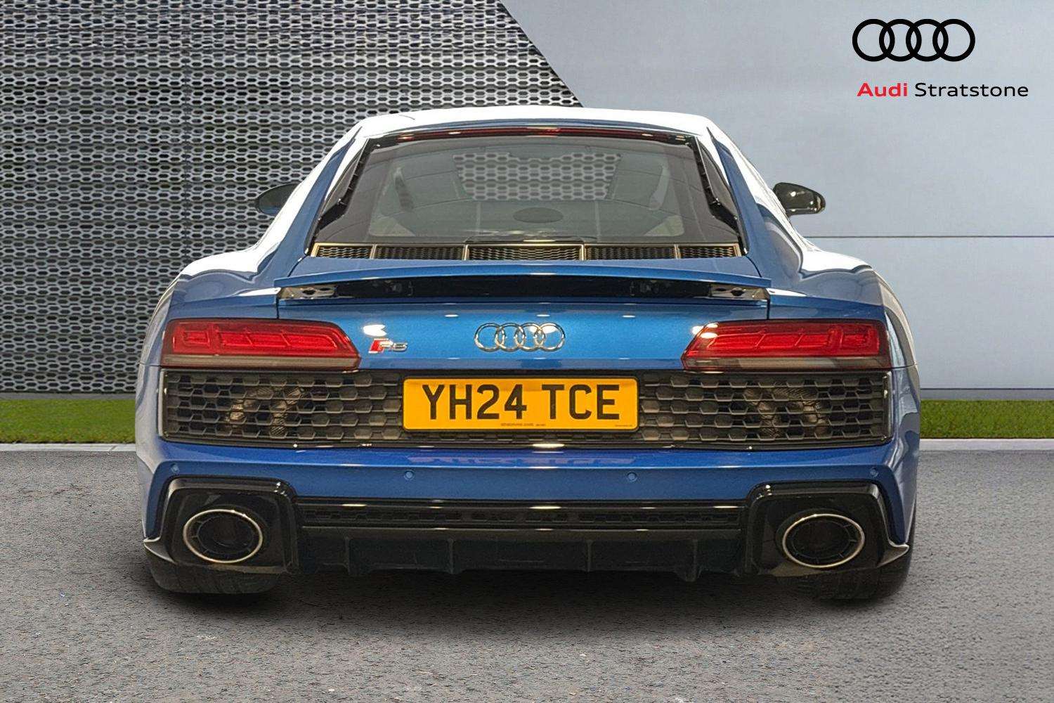 Used Audi R8 2024 for sale - 77361459: Photo 7