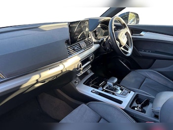Used Audi Q5 2022 for sale - 76022416: Photo 2