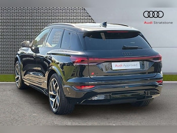 Used Audi Q6 e-tron 2024 for sale - 76016280: Photo