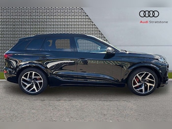 Used Audi Q6 e-tron 2024 for sale - 76016280: Photo