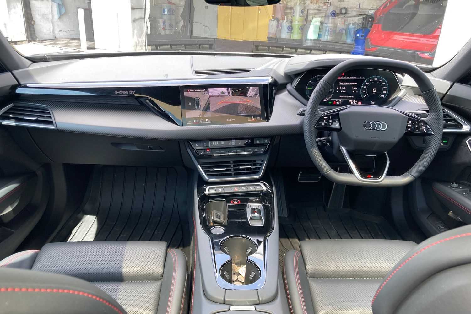 Used Audi e-tron GT 2025 for sale - 76063254: Photo 12
