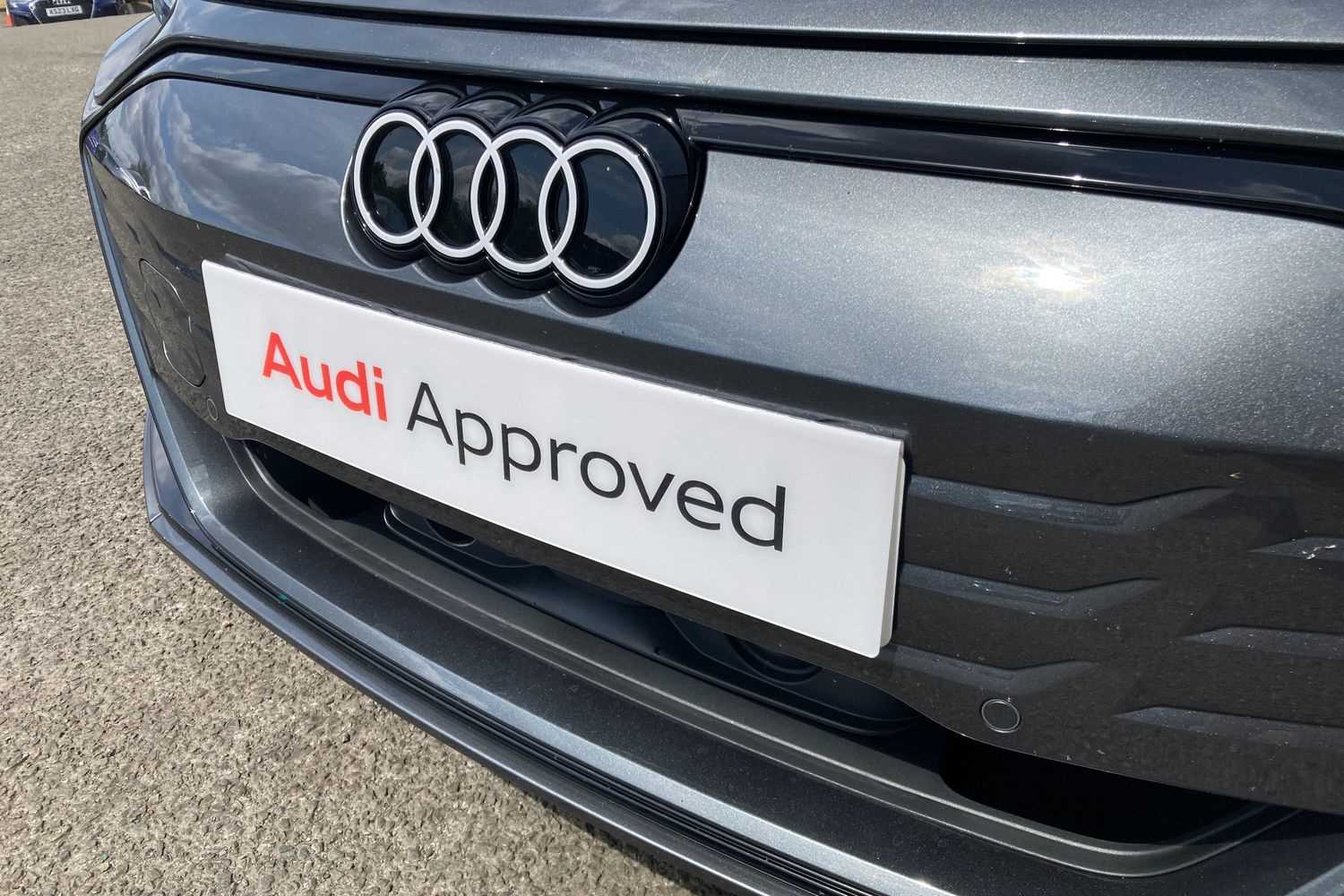 Used Audi e-tron GT 2025 for sale - 76063254: Photo 24