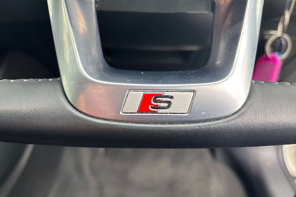 Used Audi Q3 2020 for sale - 76156040: Photo 31