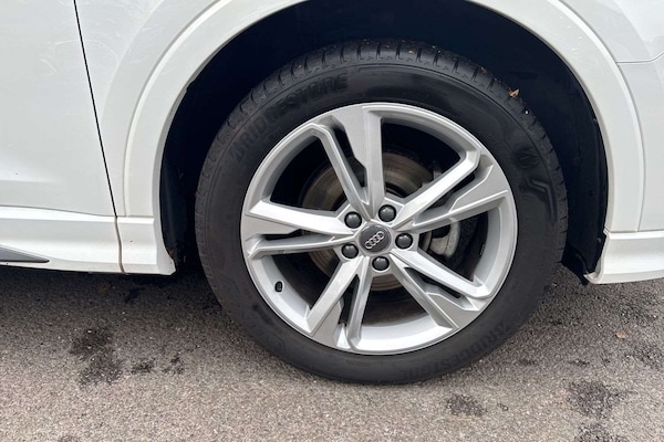 Used Audi Q3 2020 for sale - 76156040: Photo 5