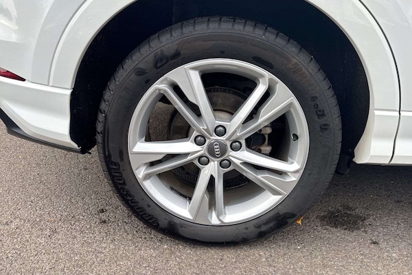 Used Audi Q3 2020 for sale - 76156040: Photo 9