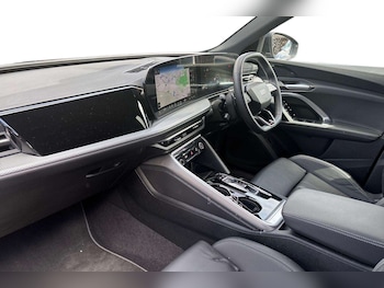 Used Audi Q5 2025 for sale - 78825511: Photo