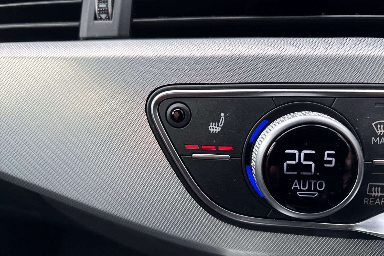 Used Audi A4 2019 for sale - 77553069: Photo 28