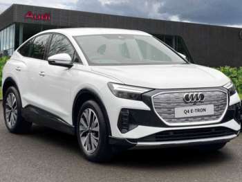 2025 - 210kW 45 Quattro 82kWh Sport 5dr Auto [Leather]