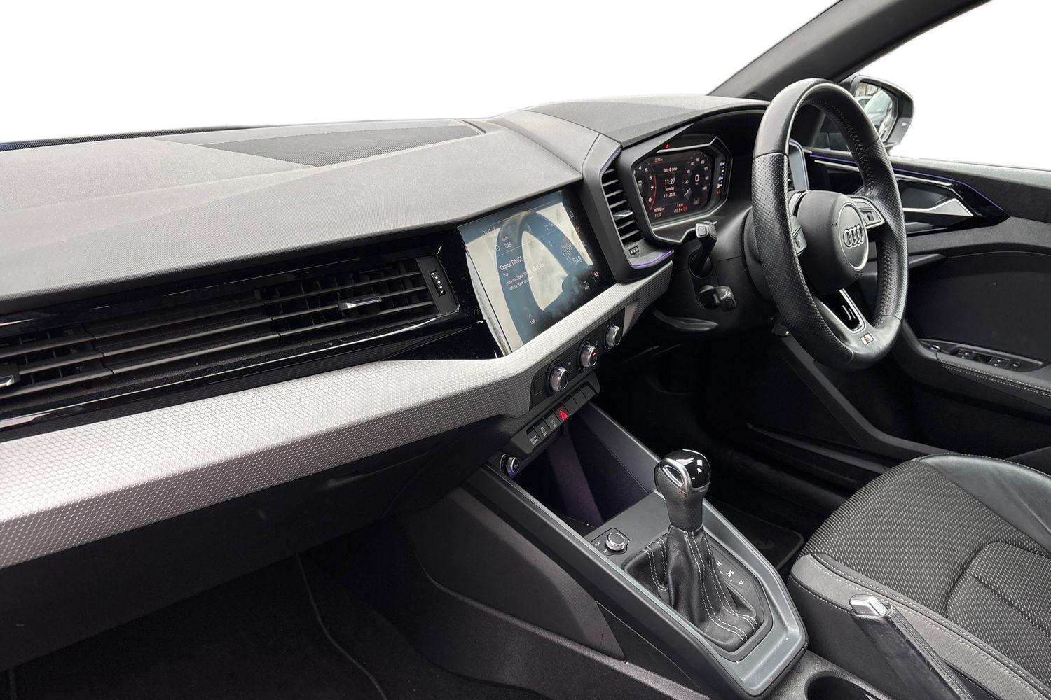 Used Audi A1 2019 for sale - 76624516: Photo 2