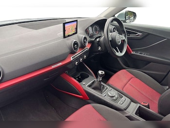 Used Audi Q2 2018 for sale - 76156052: Photo