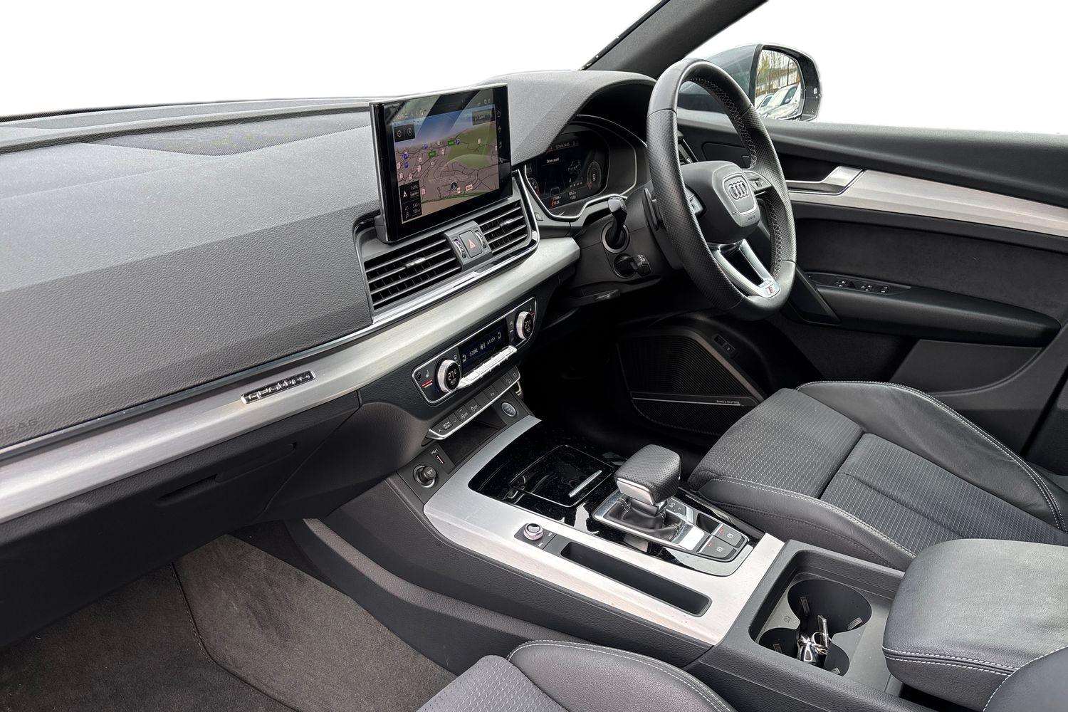 Used Audi Q5 2023 for sale - 76692015: Photo 2