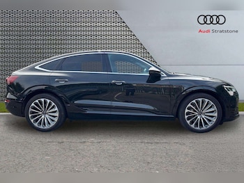 Used Audi Q8 2023 for sale - 78857459: Photo